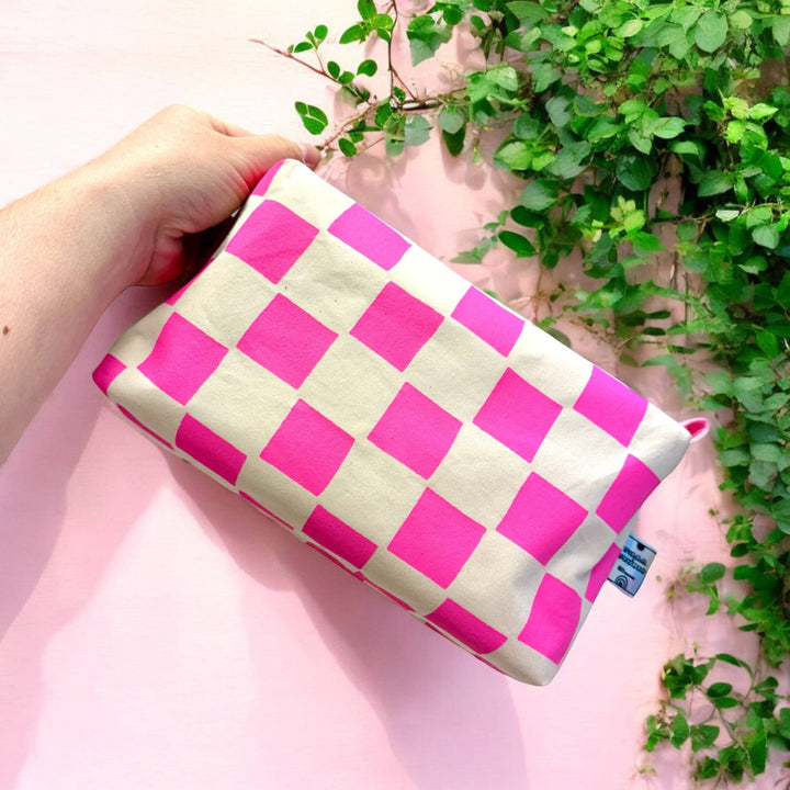 Pink & Sand Check Boxy Washbag