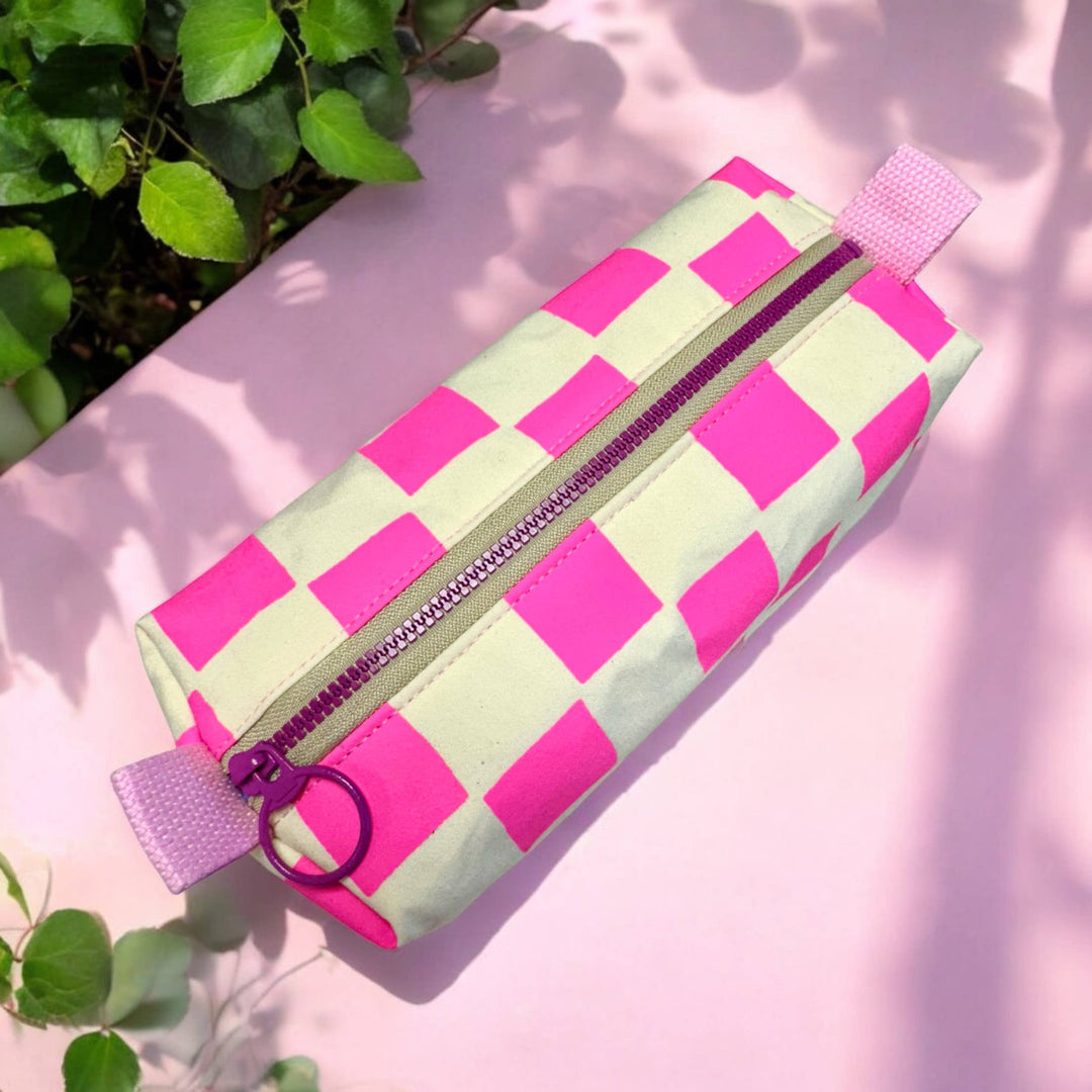 Pink & Sand Check Boxy Washbag