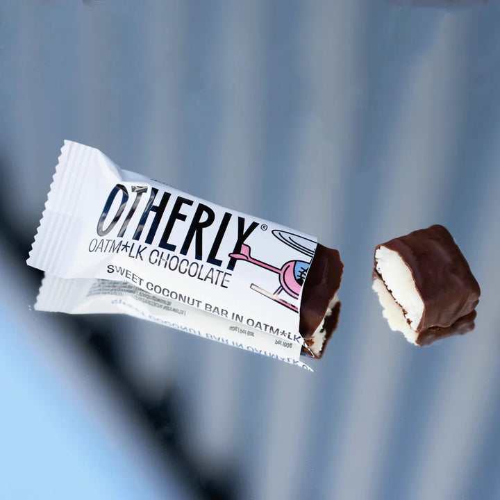 Oatm*lk Coconut Coated Chocolate Bar