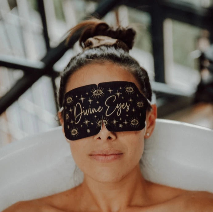 Divine Eyes: Self Heating Eye Mask